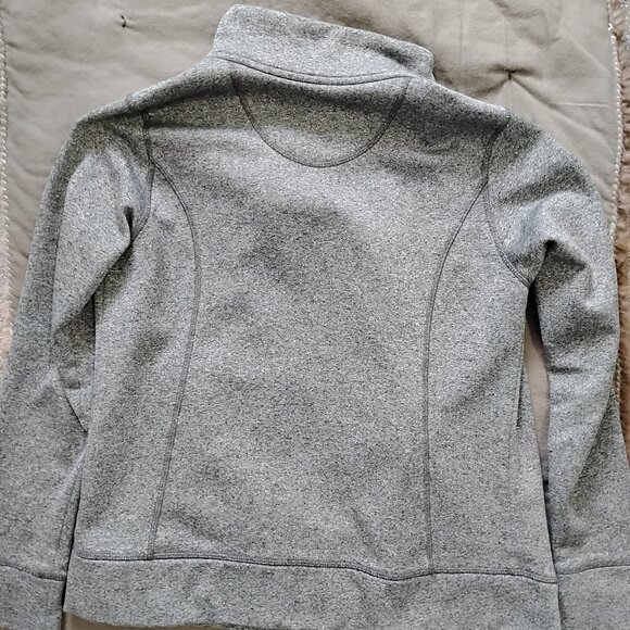 Carhart athletic jacket Small - Picture 3 of 3